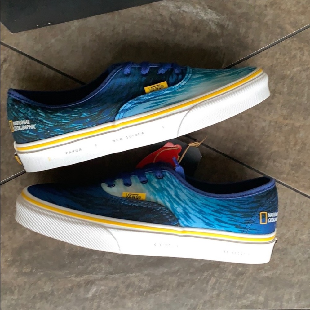 VANS AUTHENTIC NATIONAL GEOGRAPHIC OCEANTRBL WMNS - Picture 5 of 16